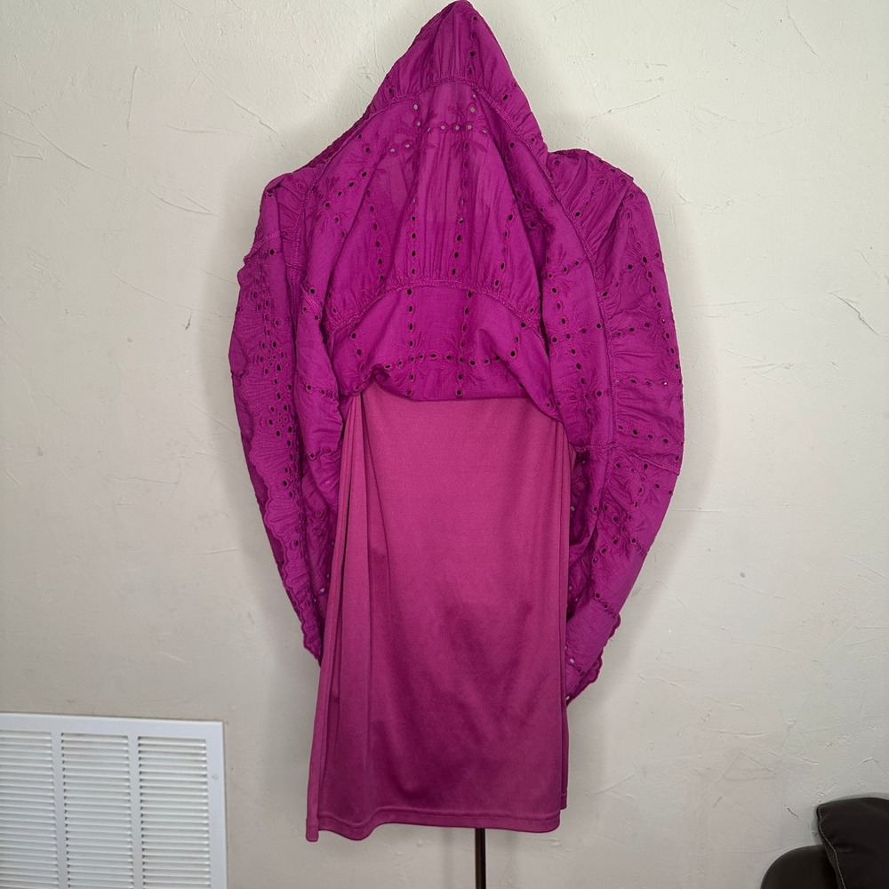 She + Sky Magenta Purple Eyelet Tiered Mini Dress Flutter Sleeve Small - Picture 6 of 7